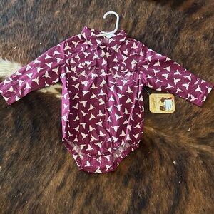 Wrangler Burgundy Baby Bodysuit/Onesie NWT size 18 months
